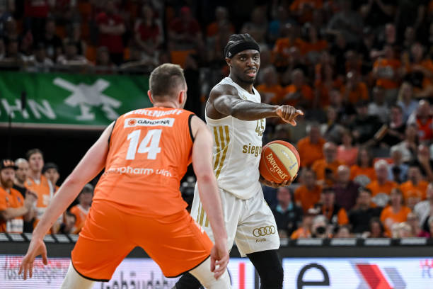 需要年轻内 需要年轻内