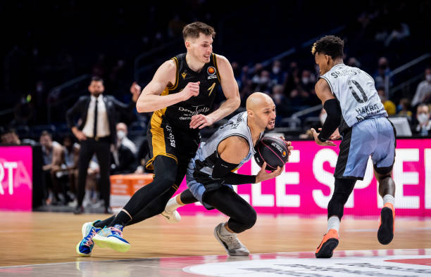 我可以在你 我可以在你