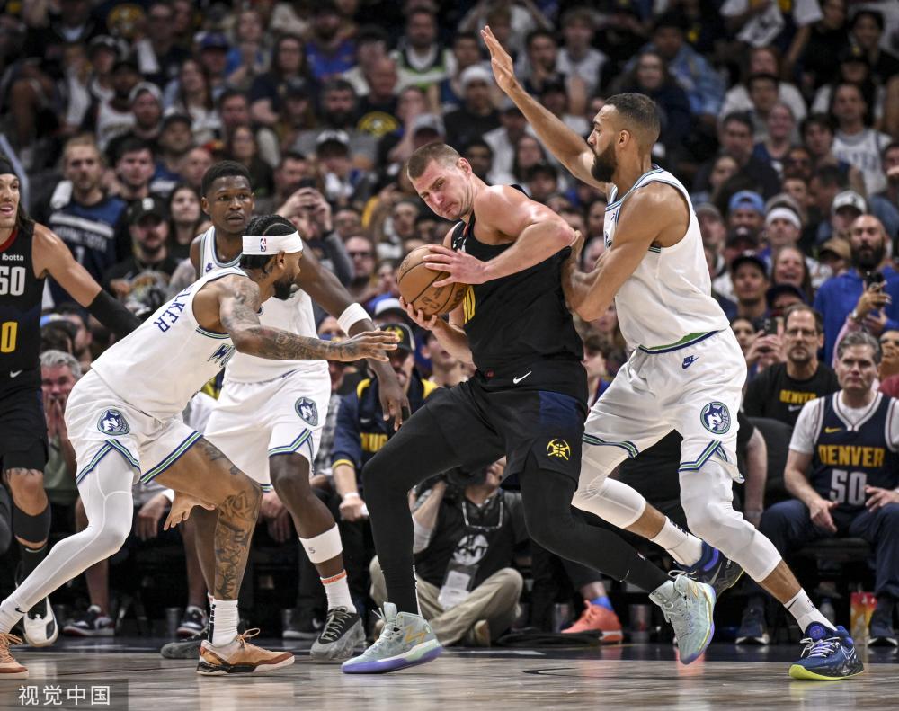 也体现了他 也体现了他